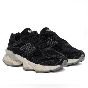 NEW BALANCE 9060 Sneakers Black / Sea salt